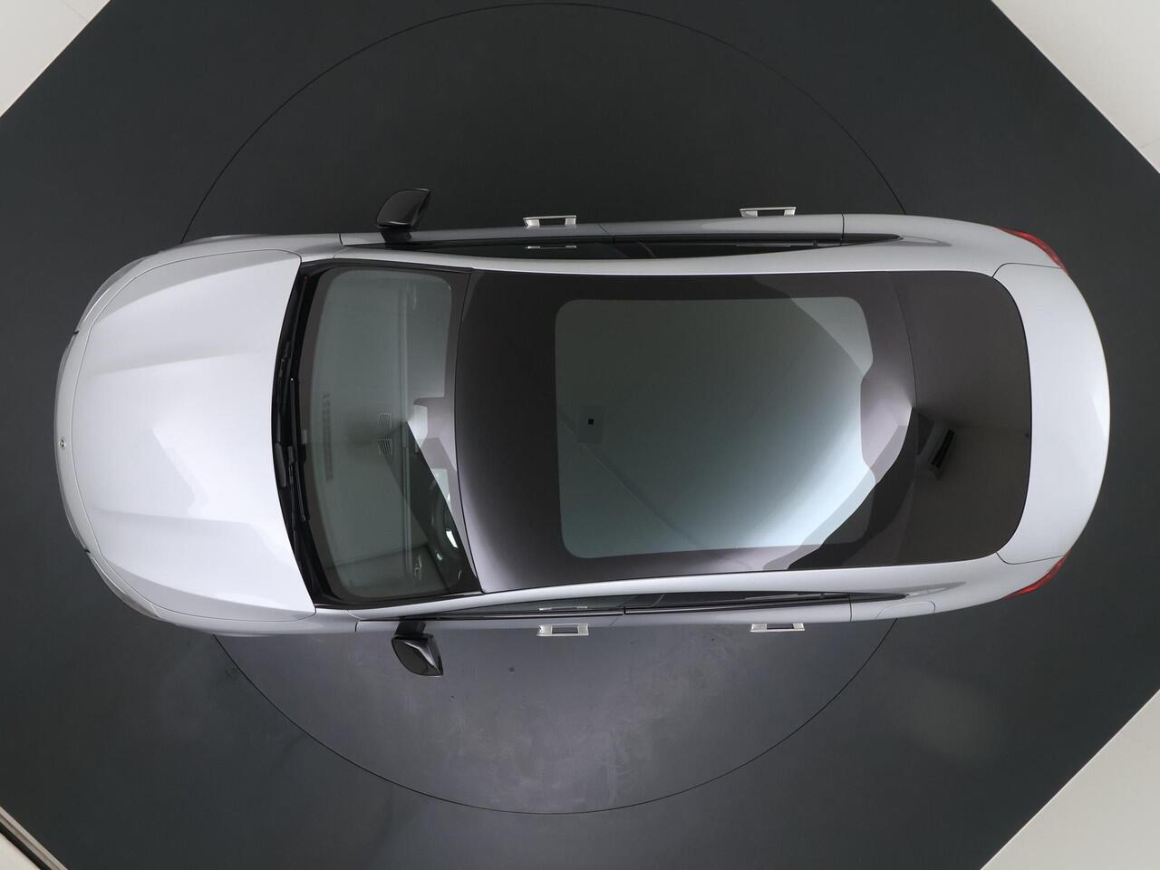 Mercedes-Benz CLA-KLASSE 180 Business Solution AMG | Night Pakket | Panoramadak | Adaptieve Cruise Control | Dodehoekassistent | Verkeersbordenassistent | MULTIBEAM LED Koplampen | Elektrisch Verstelbare Stoelen + Memory | Stoelverwarming | Sfeerverlichting | THERMOTRONIC Klimaat