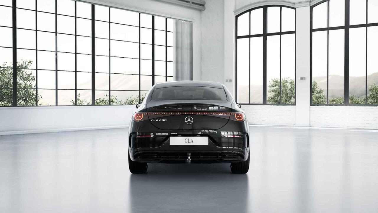 Mercedes-Benz CLA-KLASSE 200 Business Solution AMG 58 kWh | Panoramadak | Premium Pakket | Burmester | Superscreen | Trekhaak | Head-Up |