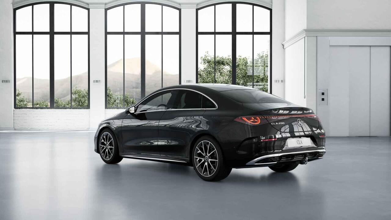 Mercedes-Benz CLA-KLASSE 200 Business Solution AMG 58 kWh | Panoramadak | Premium Pakket | Superscreen | Trekhaak | Head-Up | Burmester | 19" LM velgen |