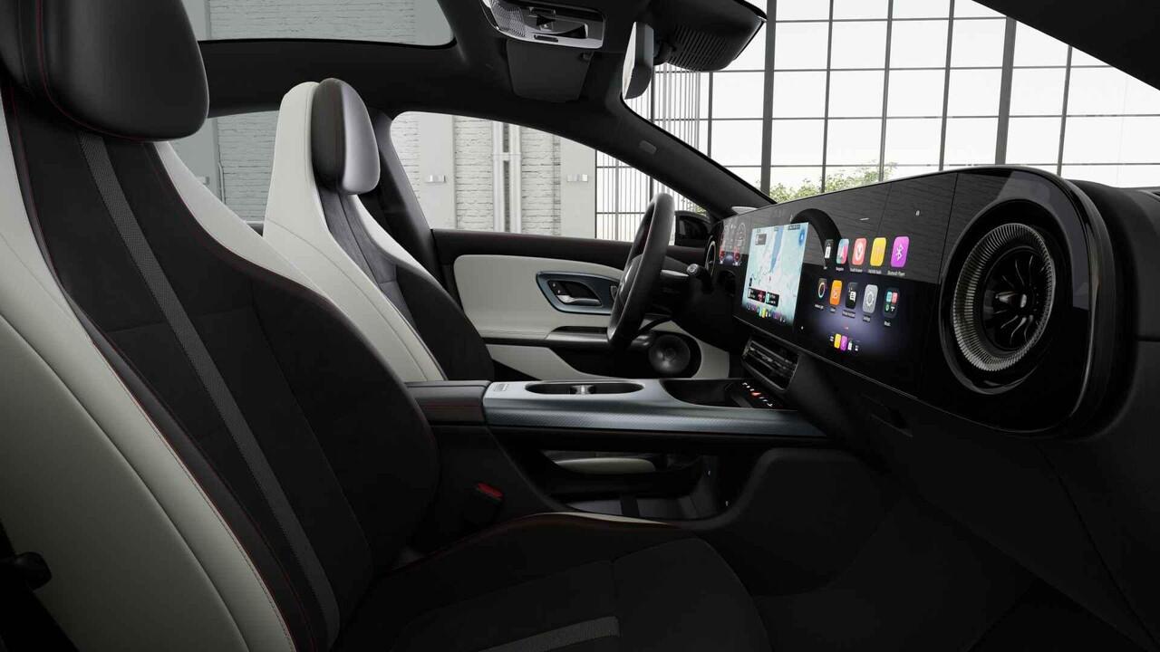 Mercedes-Benz CLA-KLASSE 200 Business Solution AMG 58 kWh | Panoramadak | Premium Pakket | Superscreen | Trekhaak | Head-Up | Burmester |