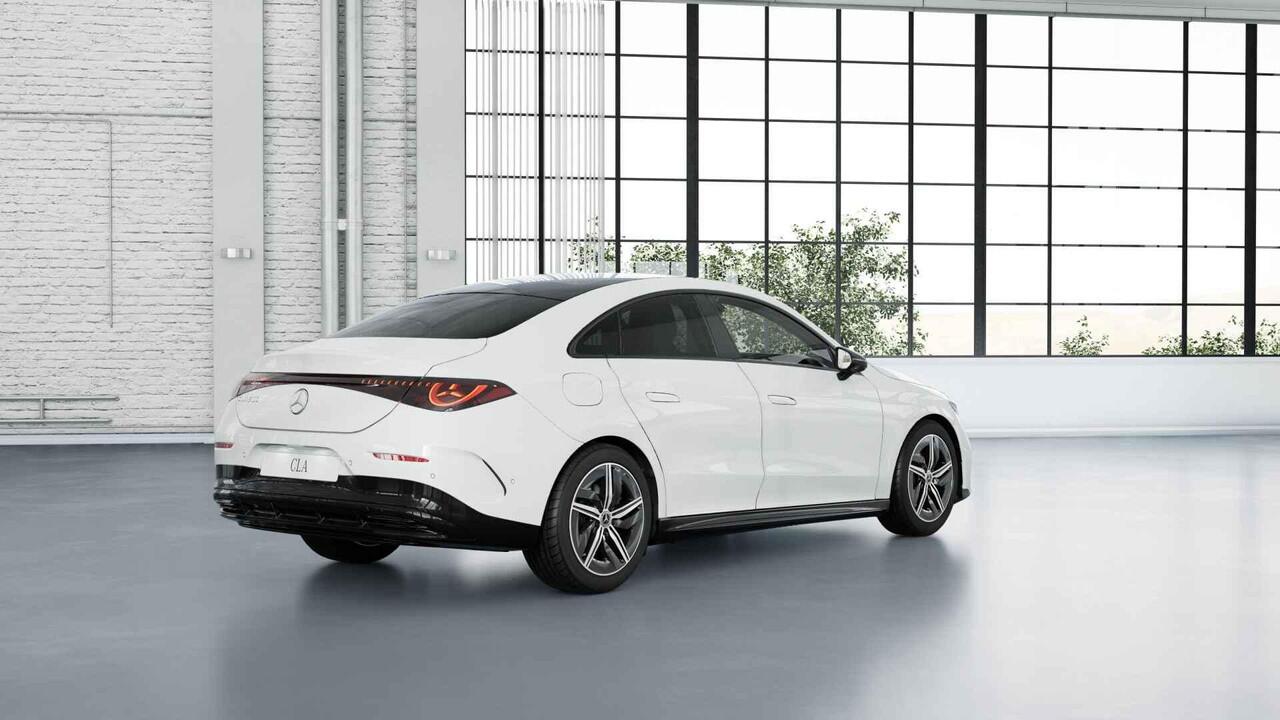 Mercedes-Benz CLA-KLASSE 200 Business Solution AMG 58 kWh | Nightpakket | Panoramadak | Stoelverwarming | Dodehoekassistent |