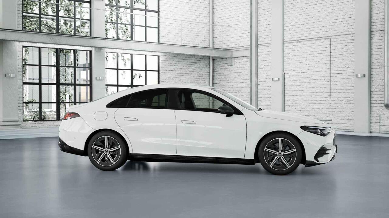 Mercedes-Benz CLA-KLASSE 200 Business Solution AMG 58 kWh | Nightpakket | Panoramadak | Stoelverwarming | Dodehoekassistent |