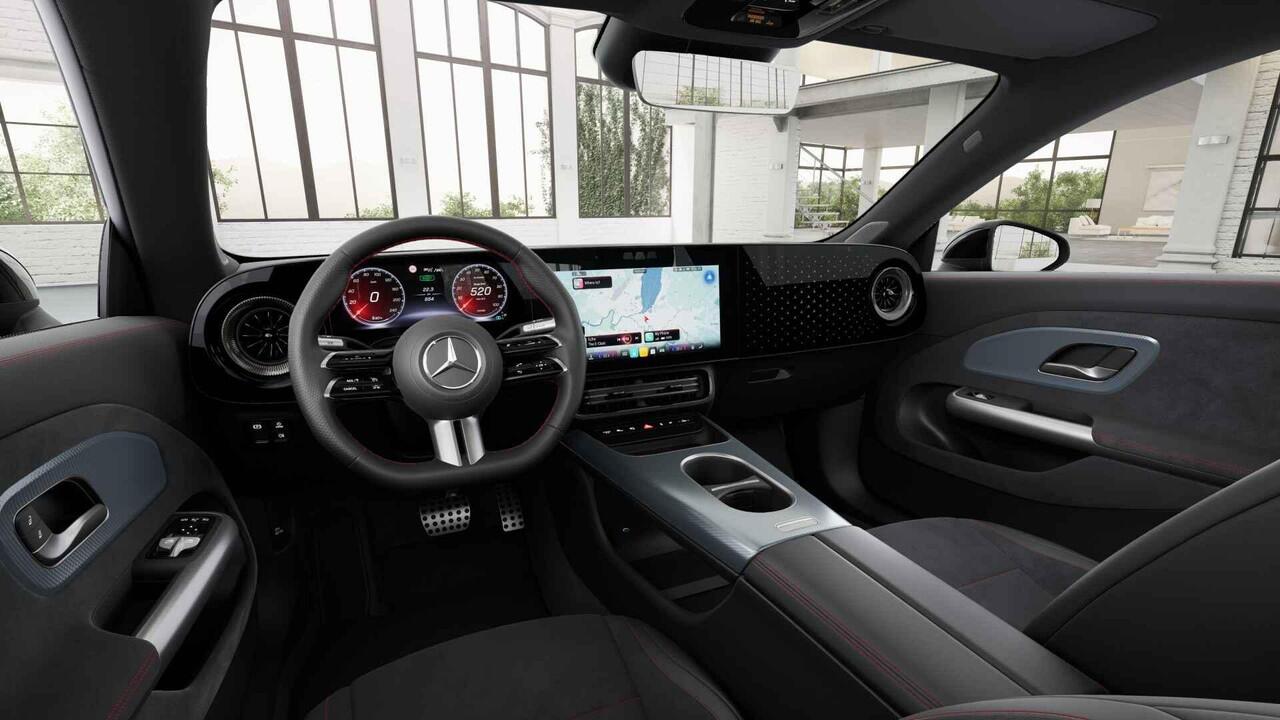 Mercedes-Benz CLA-KLASSE 200 Business Solution AMG 58 kWh | Nightpakket | Panoramadak | Stoelverwarming | Dodehoekassistent |