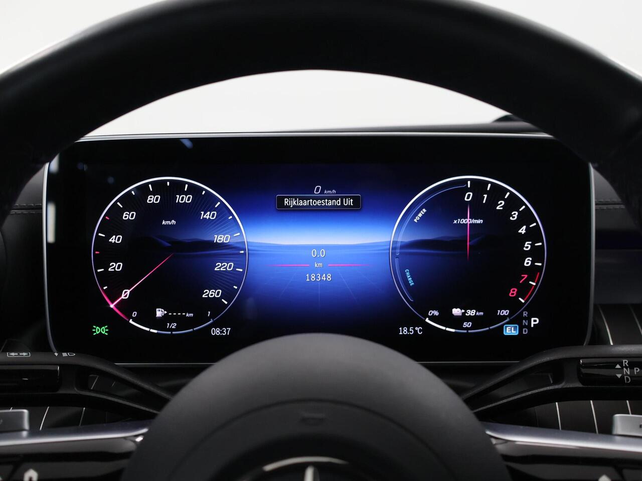 Mercedes-Benz CLE Coupé 300 e AMG Line | Burmester | Panoramadak | Premium pakket | 360 camera | Digital light |