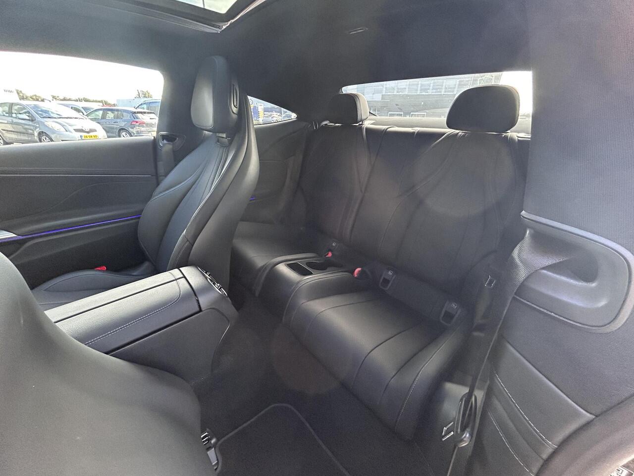 Mercedes-Benz CLE Coupé 300 e AMG Line | Panoramadak | Cruise Control | Stoelverwarming