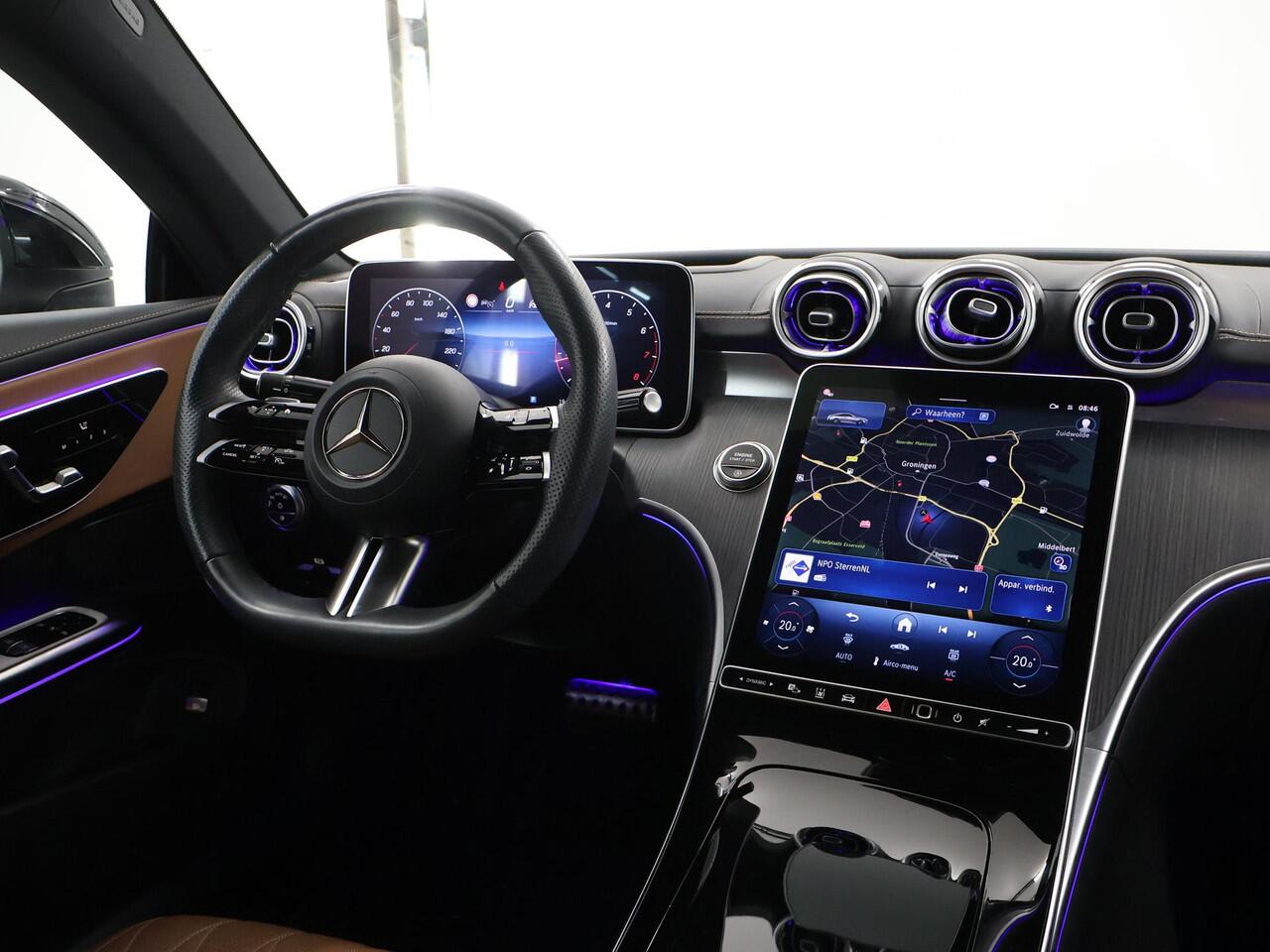 Mercedes-Benz CLE Coupé 200 AMG Line | Nappalederen bekleding | Digital Light | Rijassistentiepakket | Standkachel | Head-up display | 360 graden camera | Sfeerverlichting |