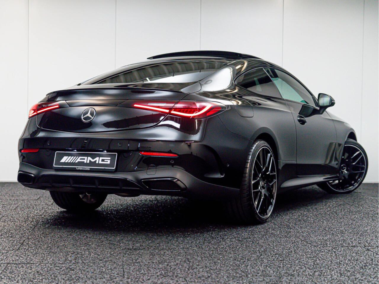 Mercedes-Benz CLE Coupé CLE 200 AMG Line | Nappaleder | Burmester | Pano | NL-auto