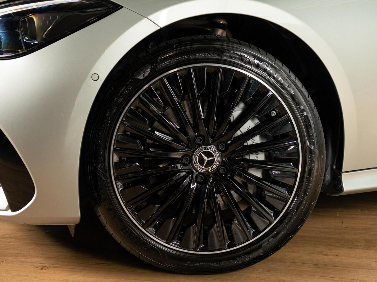 Mercedes-Benz CLE Coupé 300 e AMG Line Panorama dak