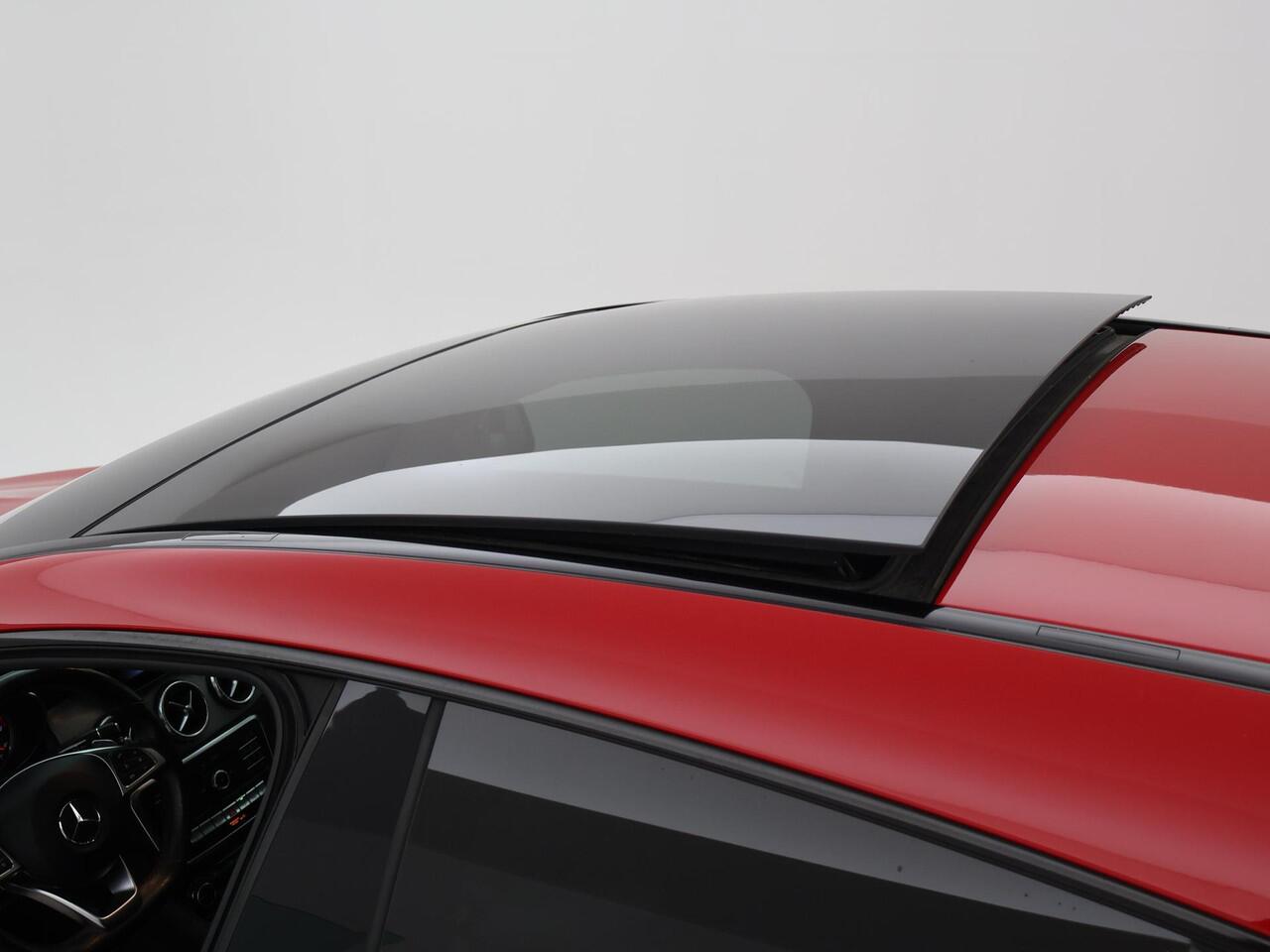 Mercedes-Benz Cla Shooting Brake 180 AMG NIGHT + PANORAMA SCHUIFDAK | APPLE CARPLAY | CAMERA | STOELVERW. |