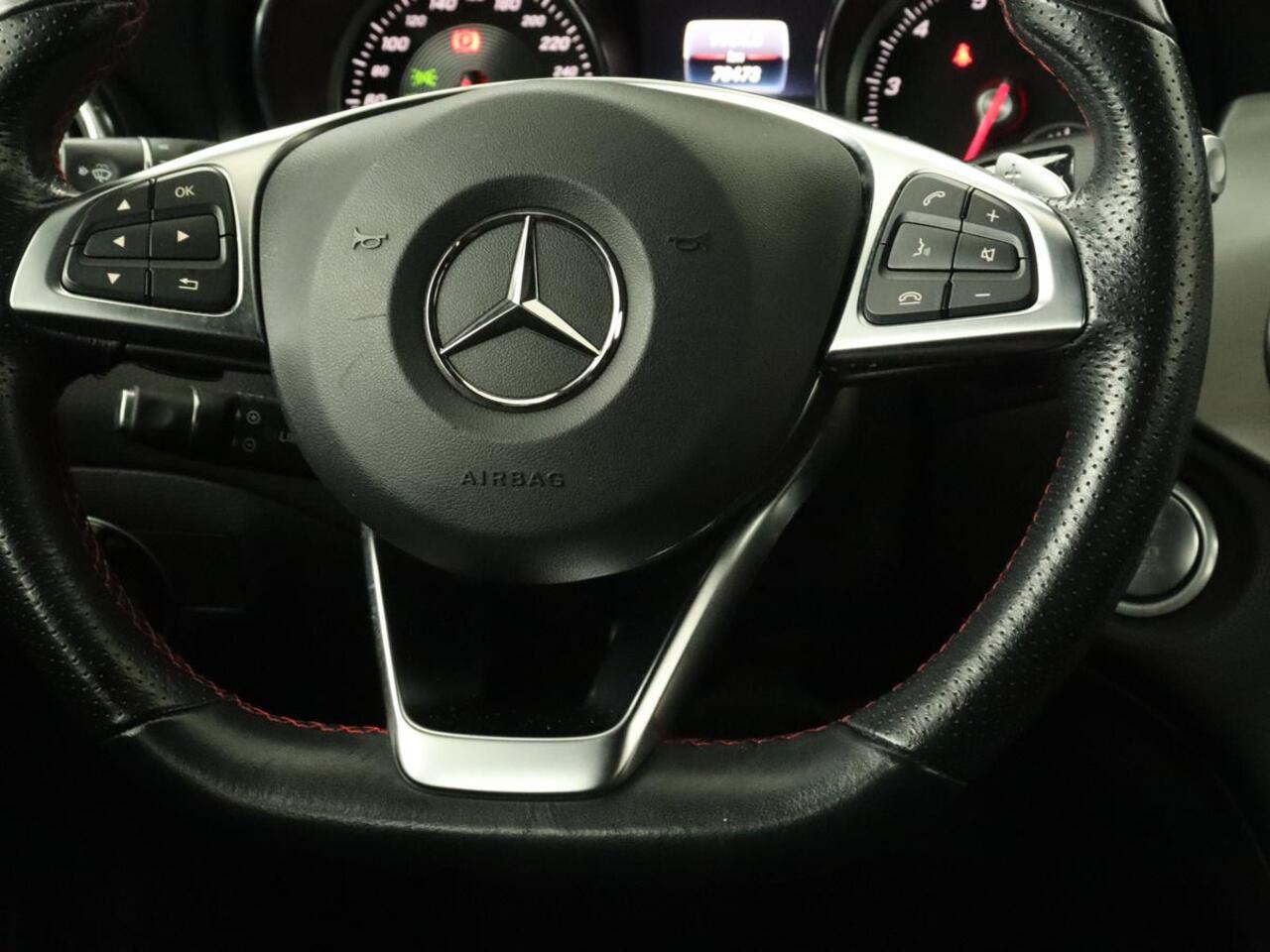 Mercedes-Benz Cla Shooting Brake 180 | Trekhaak | Camera | Navigatie | Leder | LED | Cruise control | Sportstoelen | LMV 18 inch