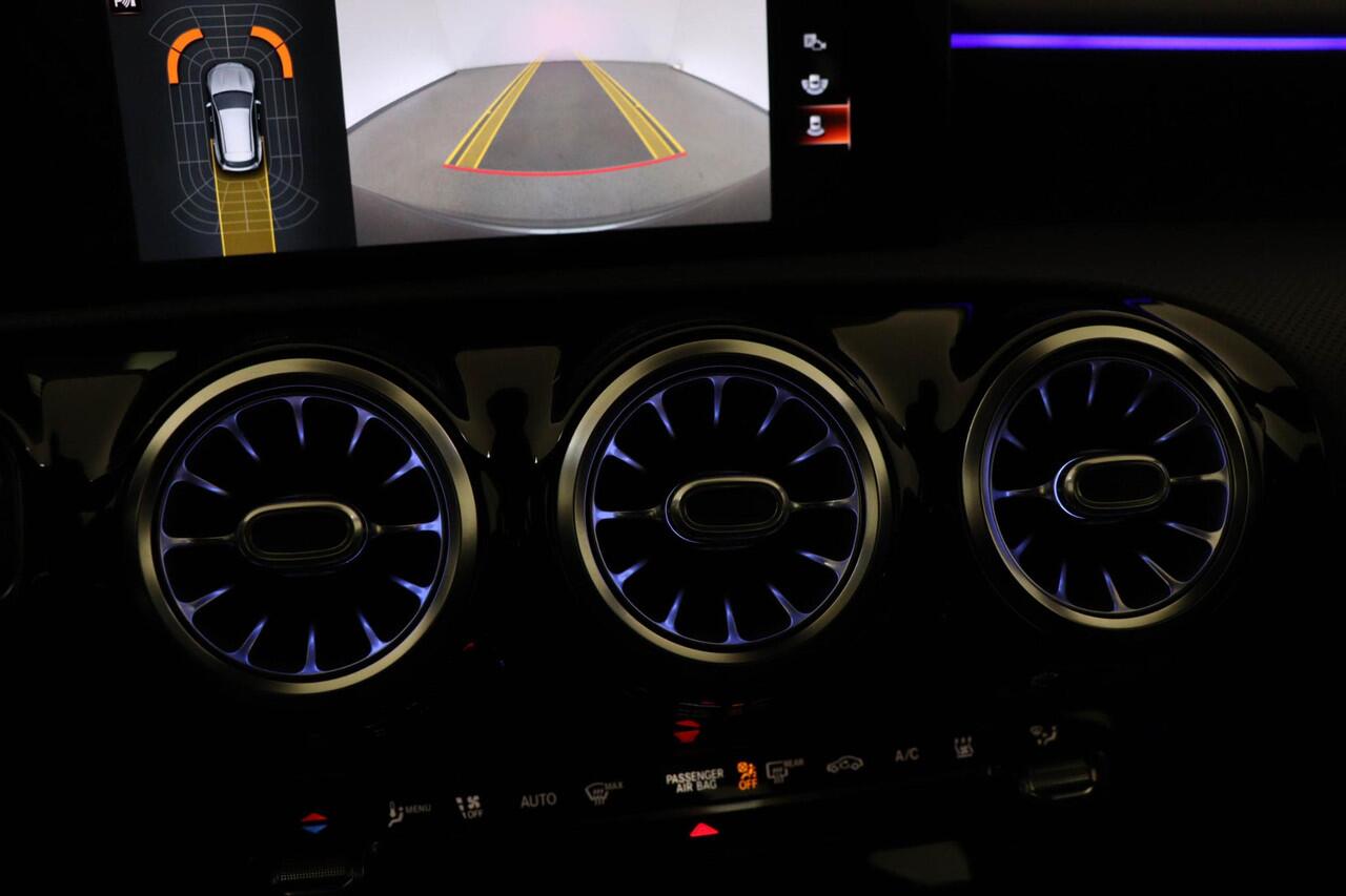 Mercedes-Benz Cla Shooting Brake 250 e AMG-Line Premium Plus | STOELVERWARMING | DAB | APPLE