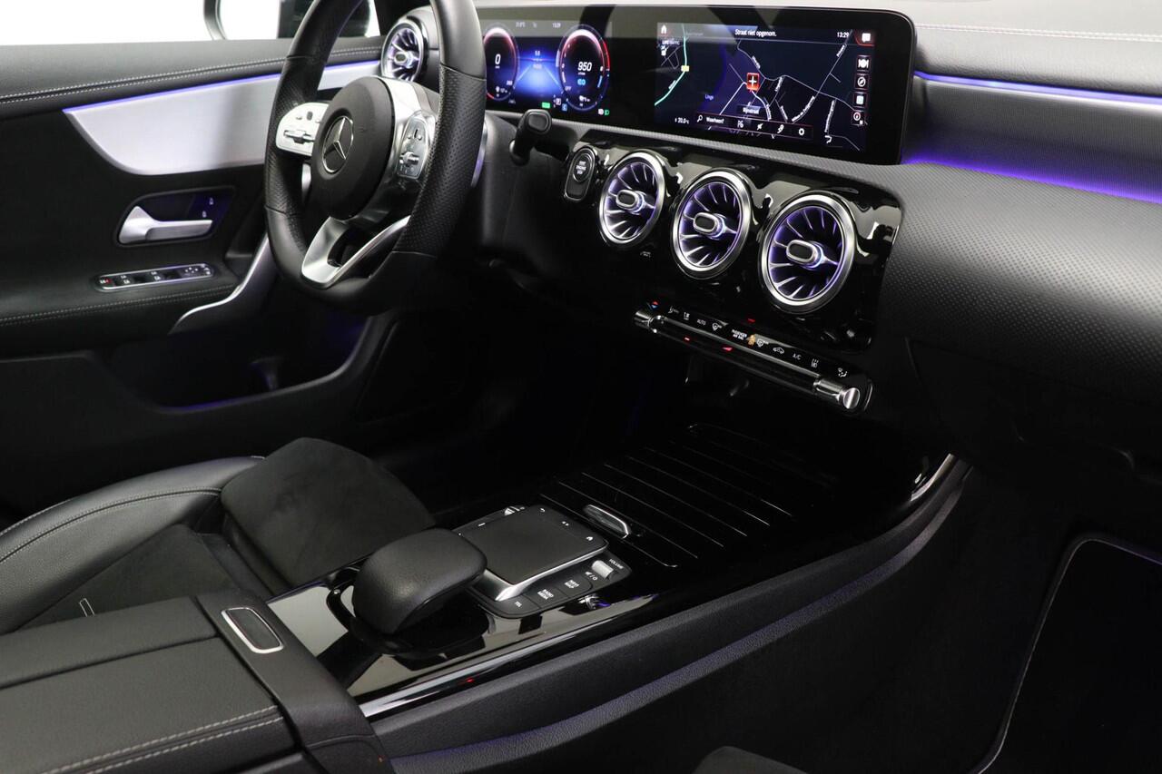 Mercedes-Benz Cla Shooting Brake 250 e AMG-Line Premium Plus | PANORAMADAK | DAB | APPLE | TREKHAAK