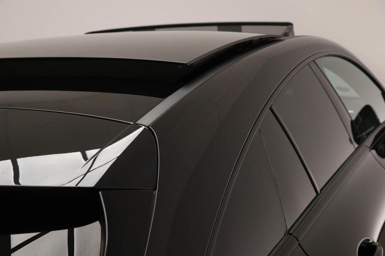 Mercedes-Benz Cla Shooting Brake 250 e AMG-Line Premium Plus | PANORAMADAK | DAB | APPLE | TREKHAAK