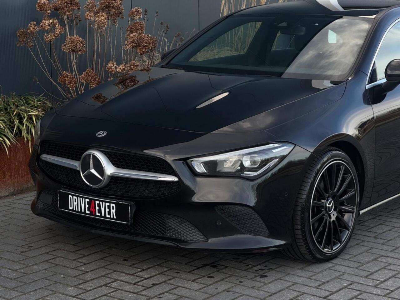 Mercedes-Benz Cla Shooting Brake 180 d Bns Sol. Lux. Aut WIDESCREEN CAMERA PDC SPORTVELGEN