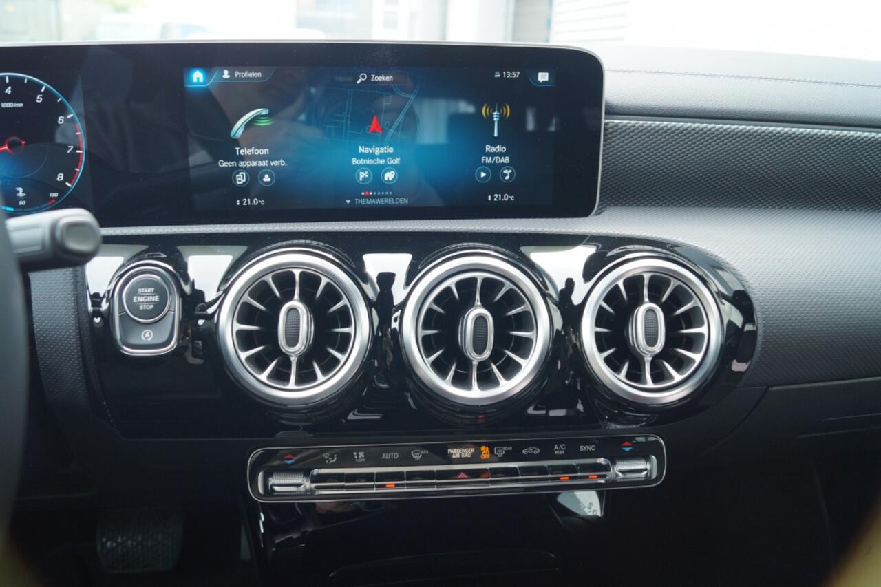 Mercedes-Benz Cla Shooting Brake 200 163pk Business Solution Pro -LEER-