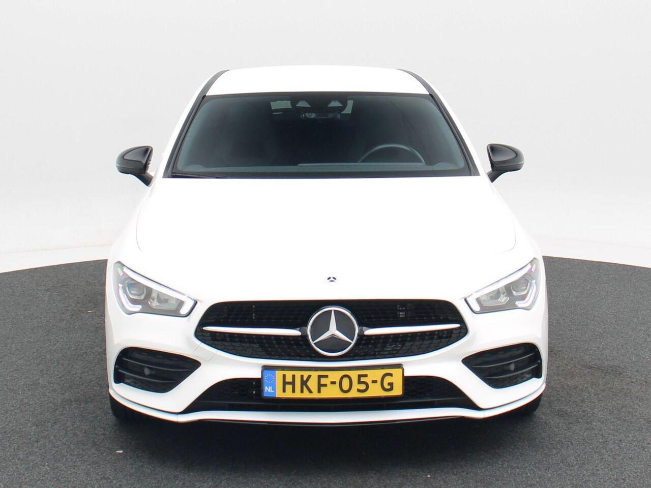 Mercedes-Benz Cla Shooting Brake Automaat 250 e | Stoelverwarming | Navigatie | Full LED | Sfeer Verlichting | Virtual Cockpit | 18 Inch | 95.009 Km !!