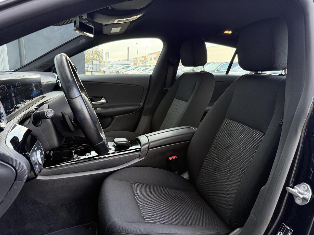 Mercedes-Benz Cla Shooting Brake 180 Business Solution