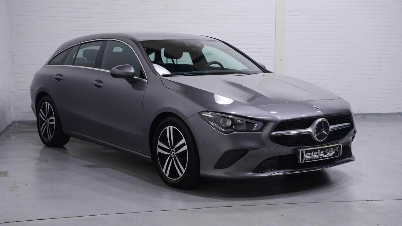 Mercedes-Benz Cla Shooting Brake 180 Business Solution Luxury 1e Eig. NAP Camera Leder Comfortstoelen Stoelverwarming Rijklaar!