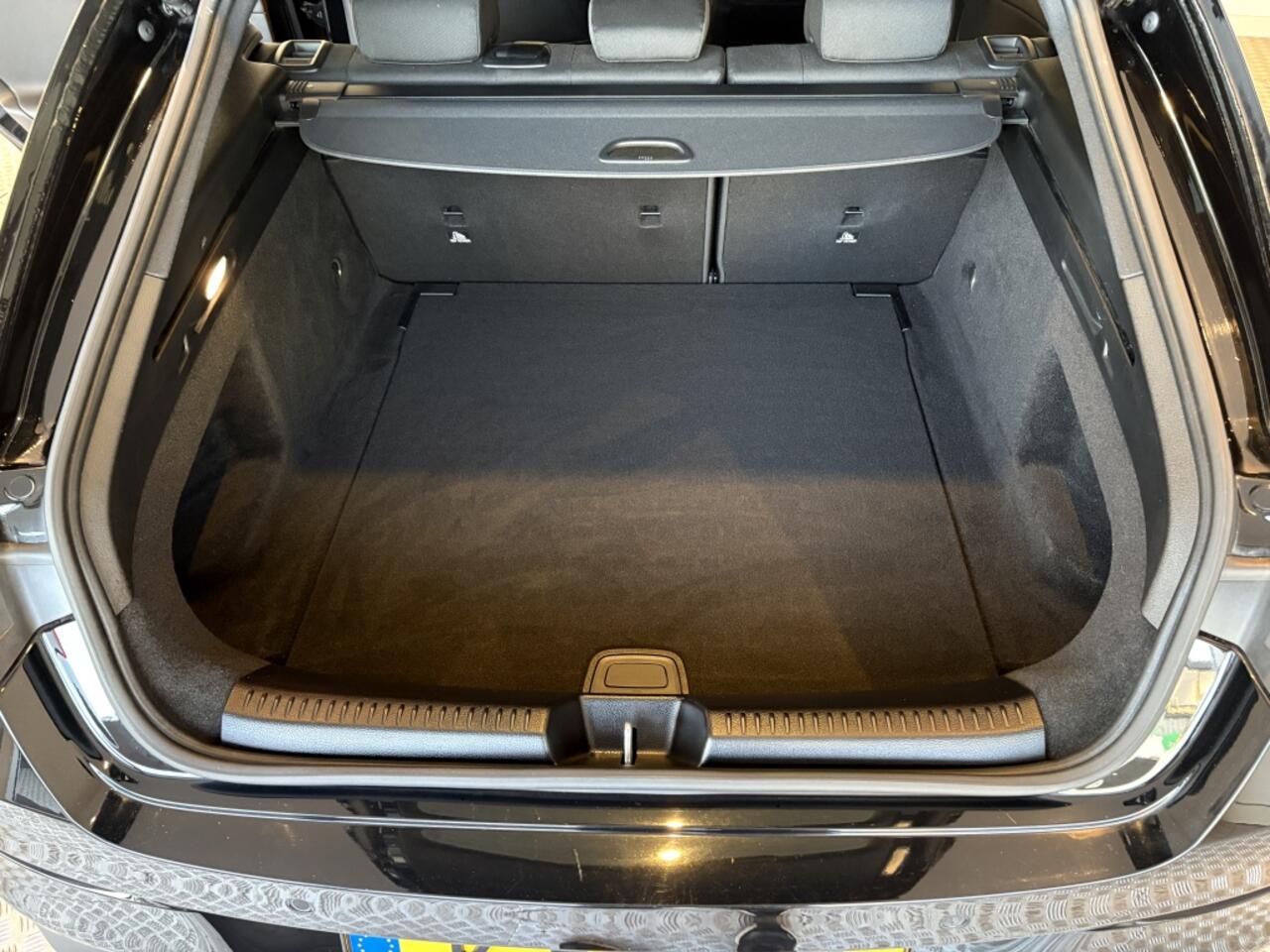 Mercedes-Benz Cla Shooting Brake 180 Business Solution