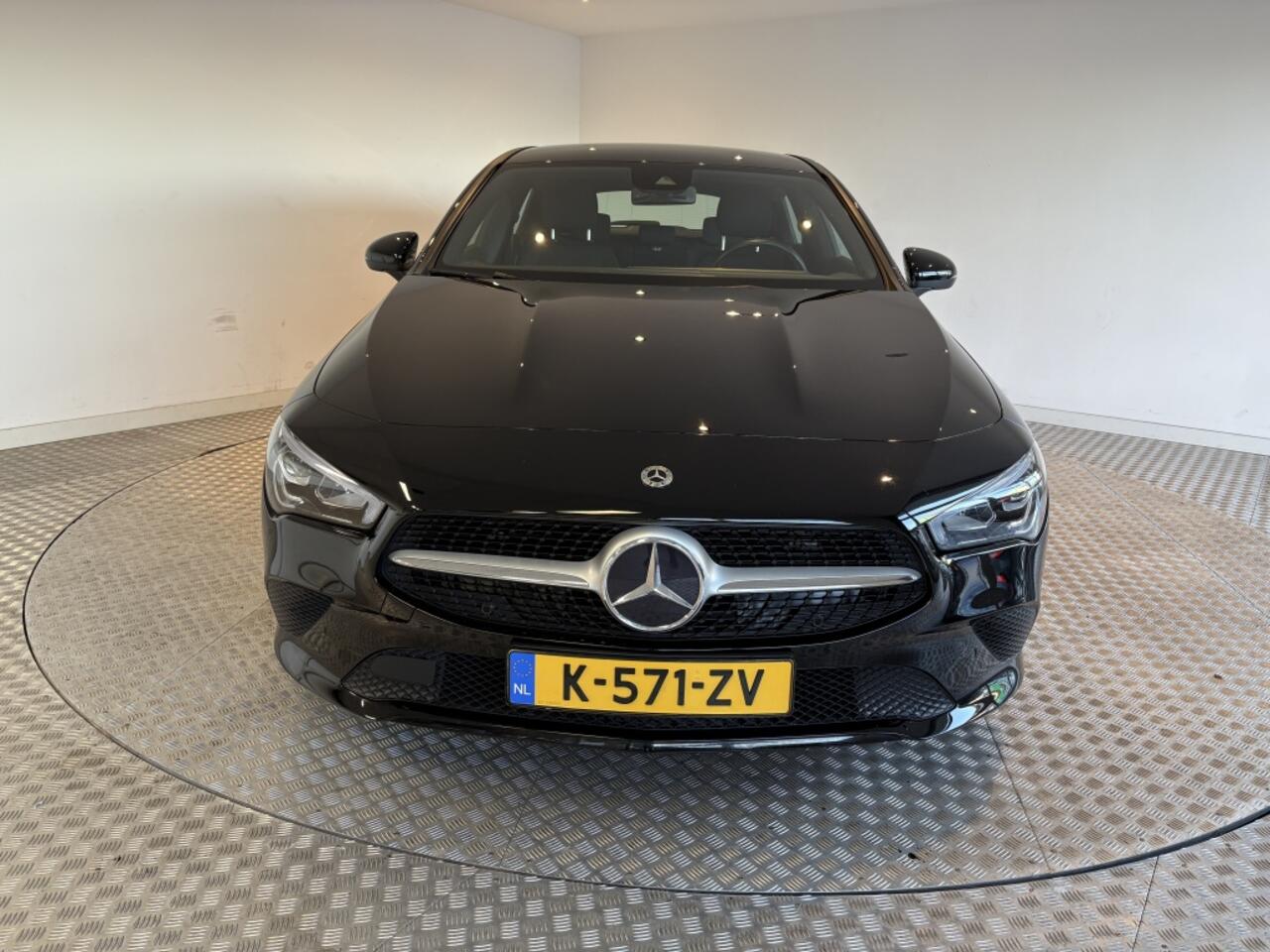 Mercedes-Benz Cla Shooting Brake 180 Business Solution