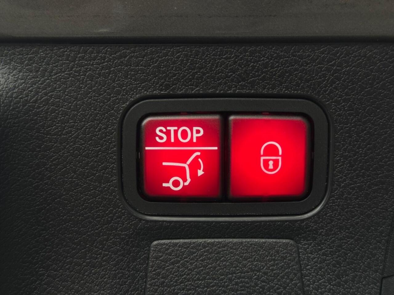 Mercedes-Benz Cla Shooting Brake 180 Bns Sol. AMG FULL PANO SFEER NAVI CAMERA