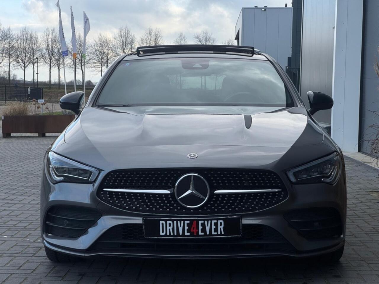 Mercedes-Benz Cla Shooting Brake 180 Bns Sol. AMG FULL PANO SFEER NAVI CAMERA