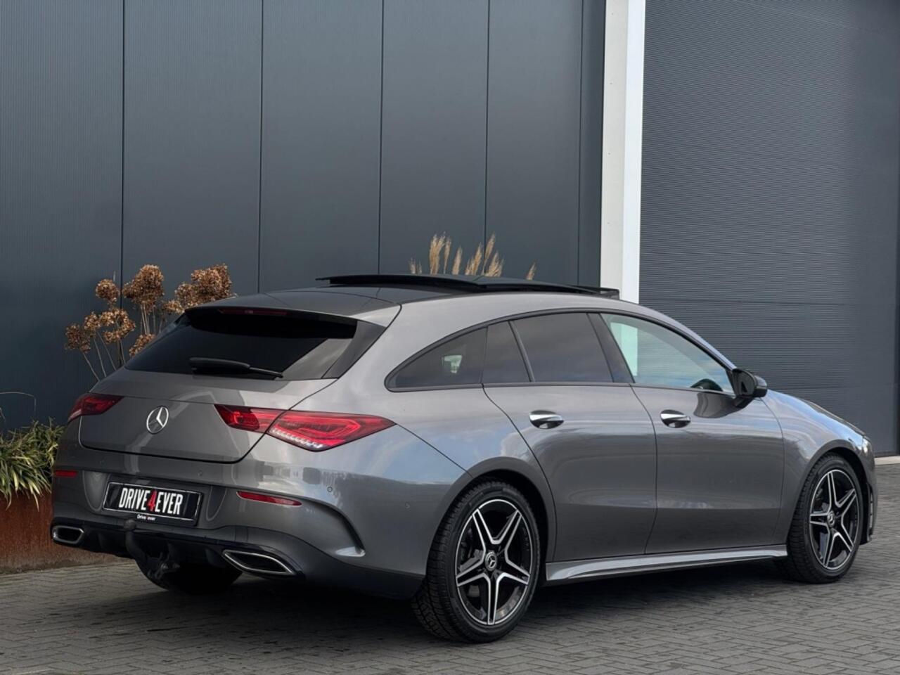Mercedes-Benz Cla Shooting Brake 180 Bns Sol. AMG FULL PANO SFEER NAVI CAMERA
