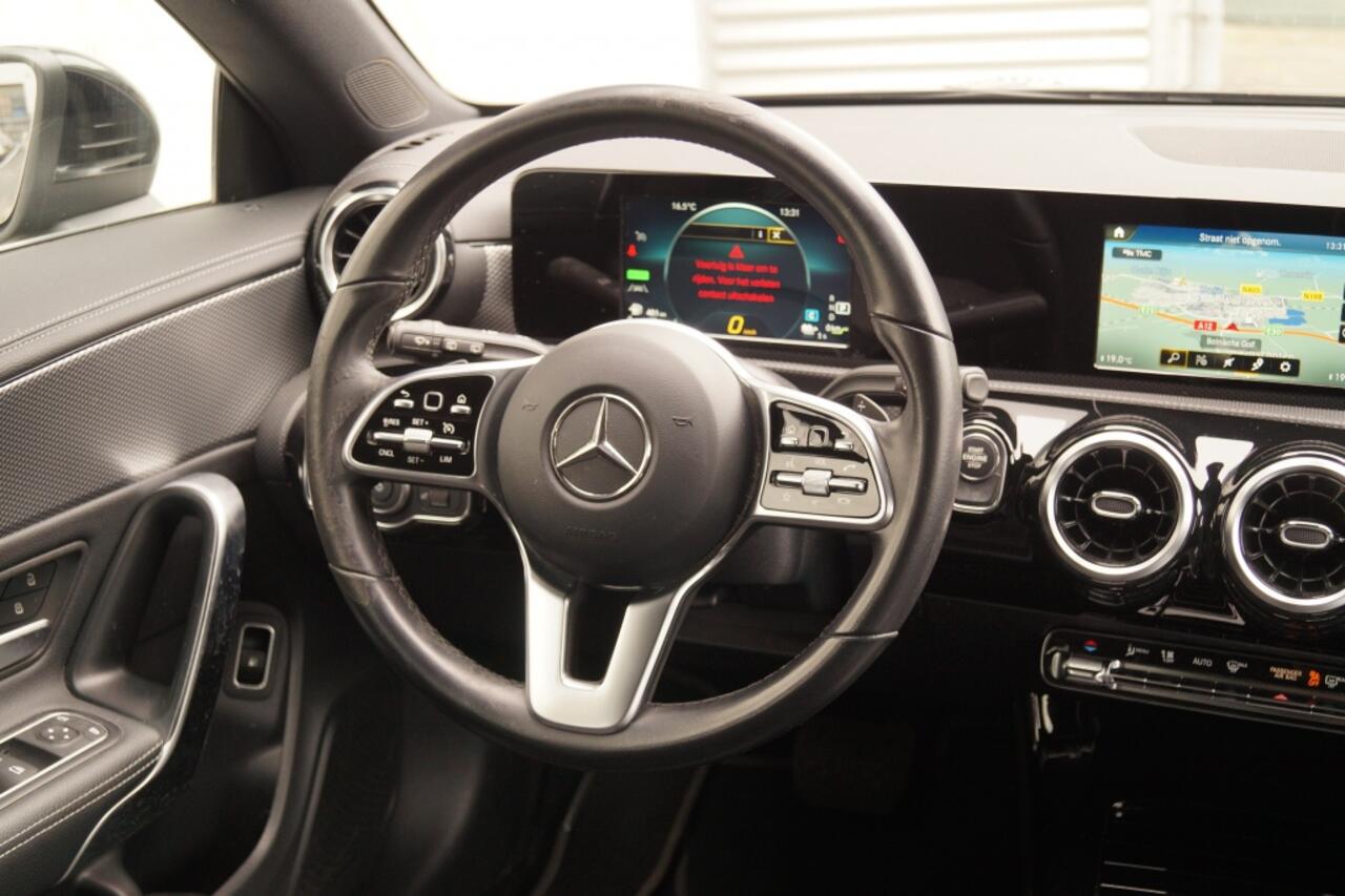 Mercedes-Benz Cla Shooting Brake 250e Business Edition -NAVI-ECC-PDC-