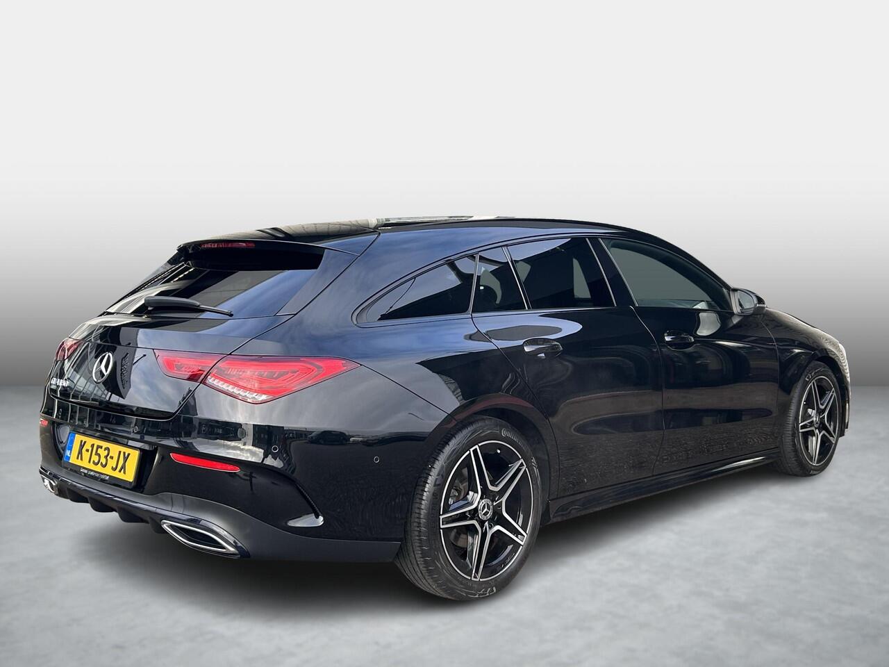 Mercedes-Benz Cla Shooting Brake 180 Business Solution AMG | Carplay | Led verlichting | Stoelverwarming | Sfeerverlichting