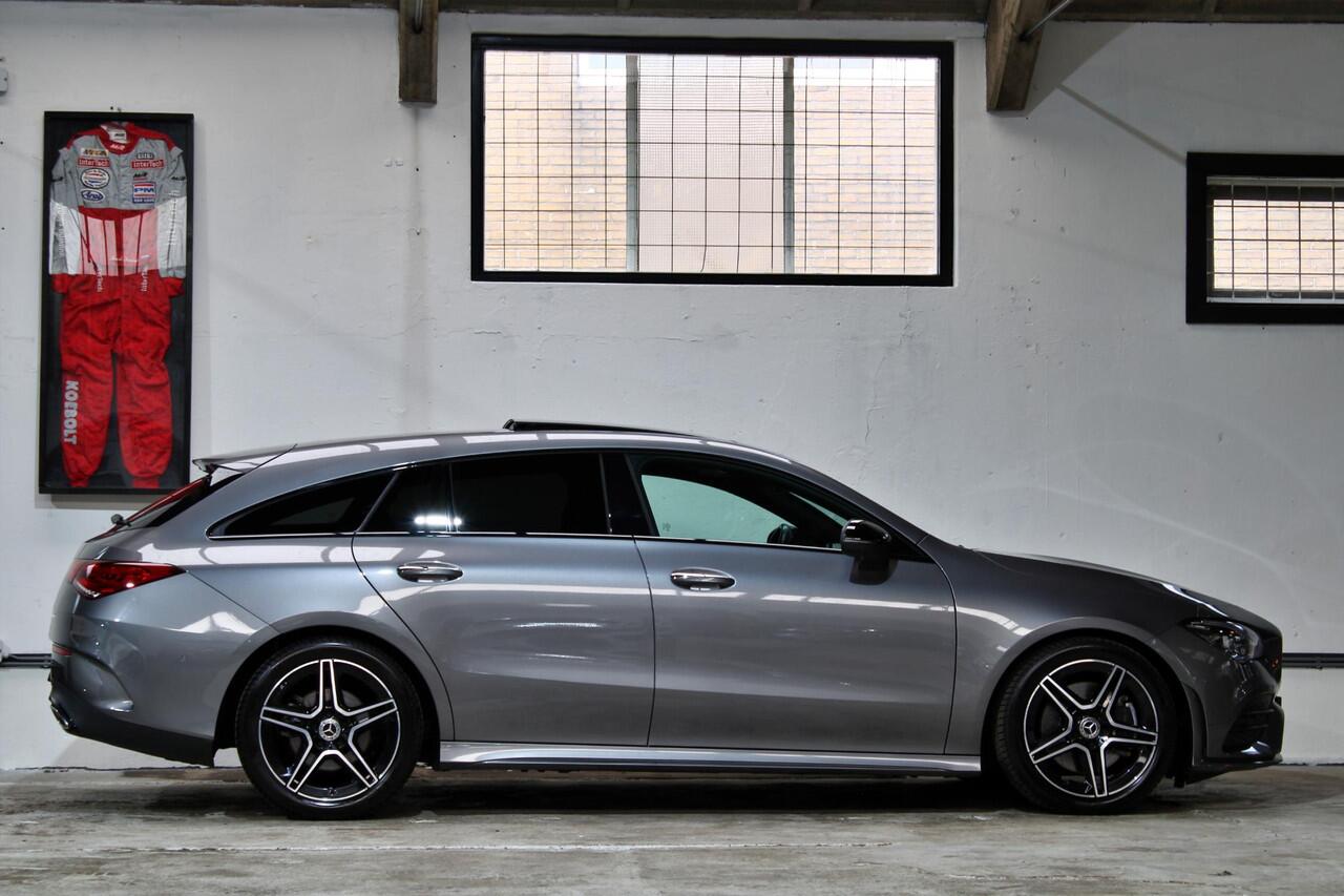 Mercedes-Benz Cla Shooting Brake 200 Business Solution AMG | Memory | Panoramadak | Trekhaak | NL auto | BTW |