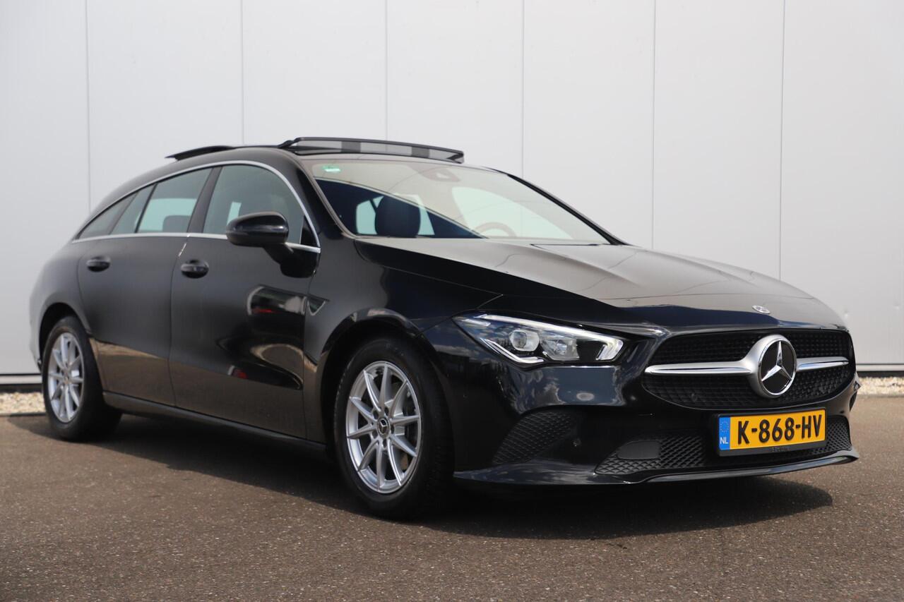 Mercedes-Benz Cla Shooting Brake 180 Business Solution Automaat Panoramadak Widescreen Full LED Stoelverwarming Navigatie Achteruitrijcamera Clima Cruise Control