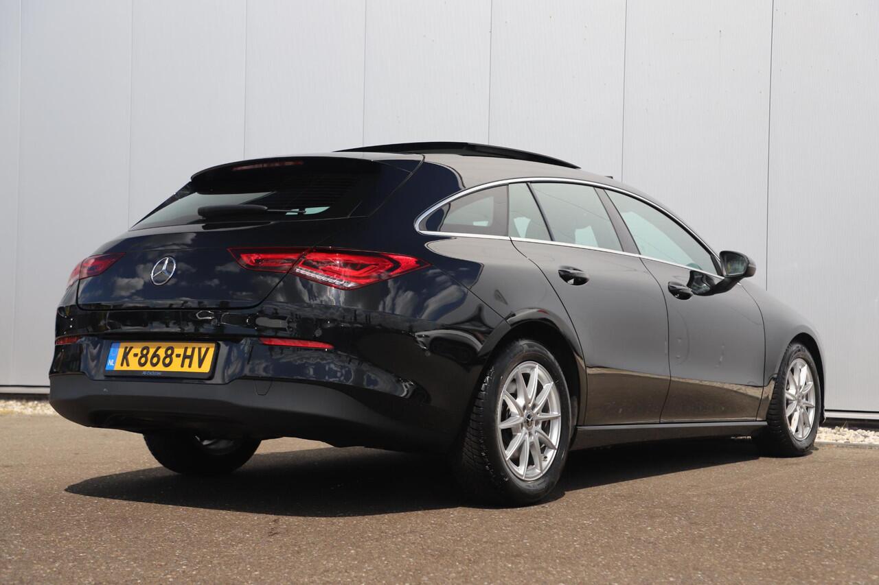 Mercedes-Benz Cla Shooting Brake 180 Business Solution Automaat Panoramadak Widescreen Full LED Stoelverwarming Navigatie Achteruitrijcamera Clima Cruise Control
