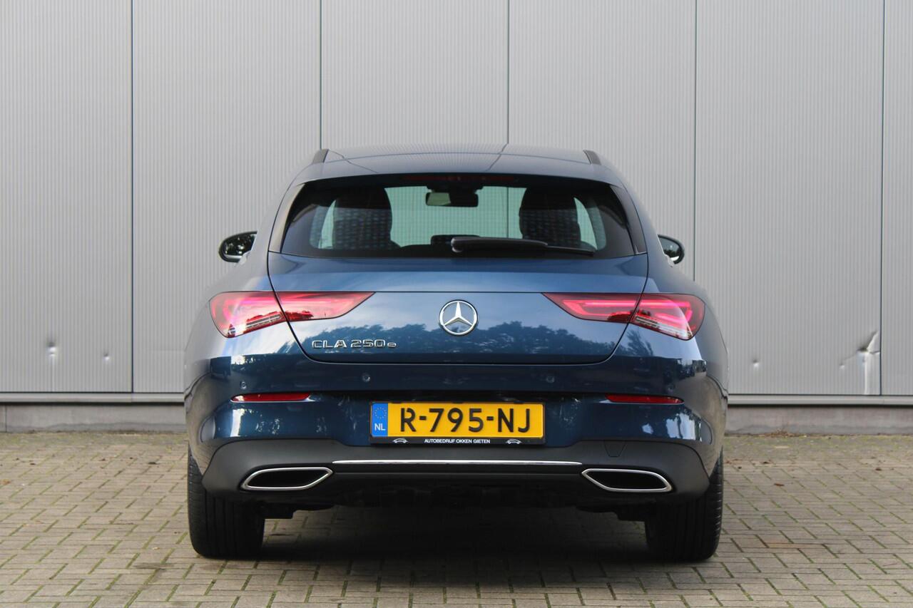 Mercedes-Benz Cla Shooting Brake 250 e 218pk Luxury Line | Widescreen | Camera | Navigatie | Stoel & stuurverwarming | Elektrische achterklep | Zwenkbare trekhaak