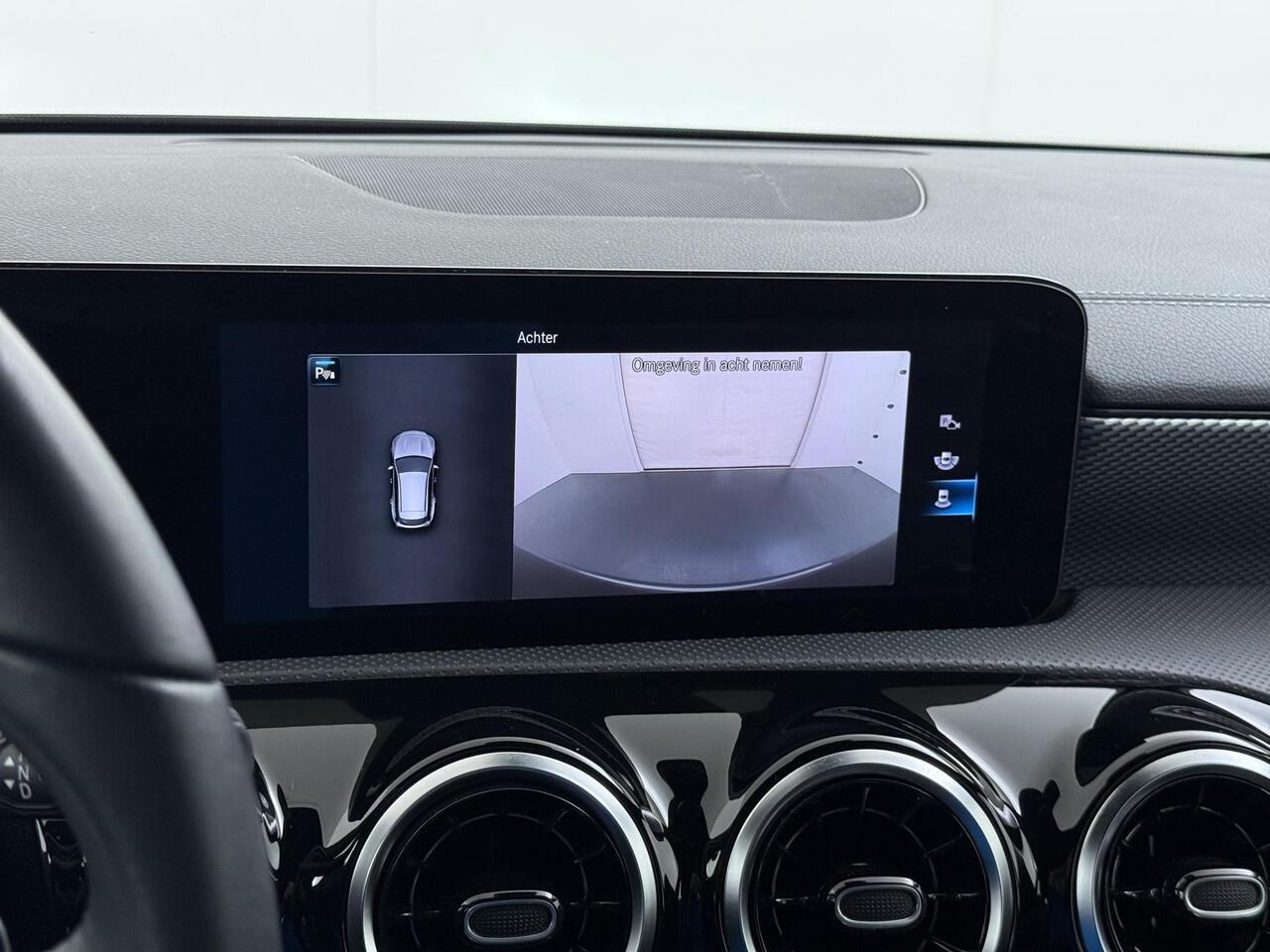 Mercedes-Benz Cla Shooting Brake 200 d Business Solution Camera Navigatie