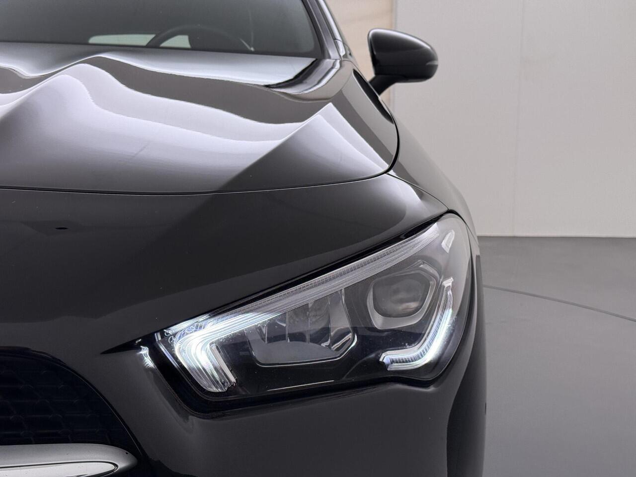 Mercedes-Benz Cla Shooting Brake 200 d Business Solution Camera Navigatie