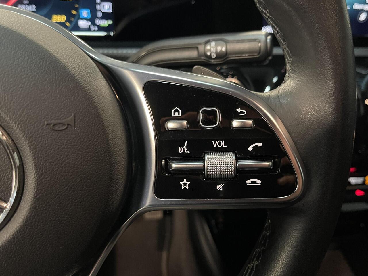 Mercedes-Benz Cla Shooting Brake 250 e 17"/Apple Carplay & Android Auto/LED/Stoelverwarming/Camera/Climate