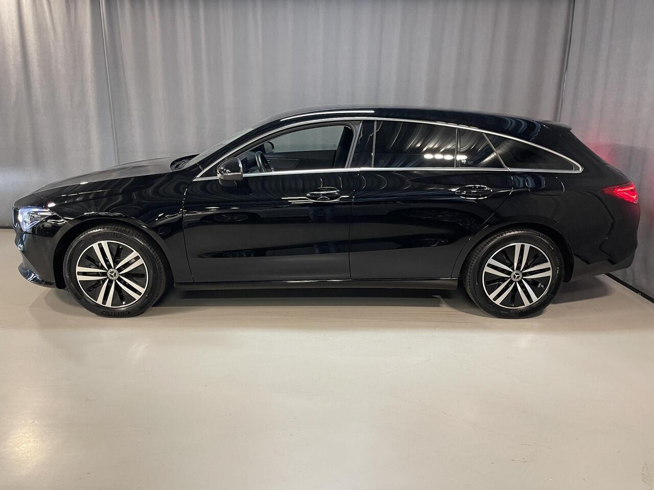 Mercedes-Benz Cla Shooting Brake 250 e 17"/Apple Carplay & Android Auto/LED/Stoelverwarming/Camera/Climate
