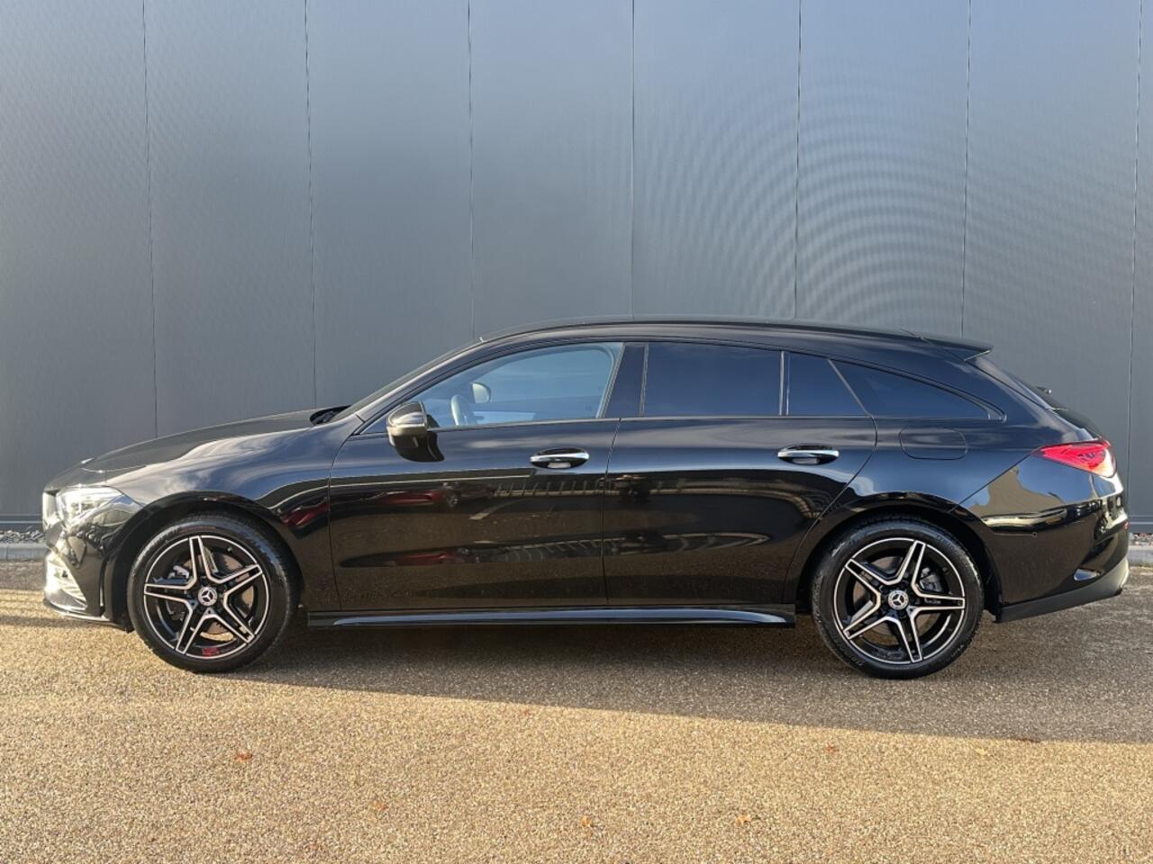 Mercedes-Benz Cla Shooting Brake 250 e AMG Line