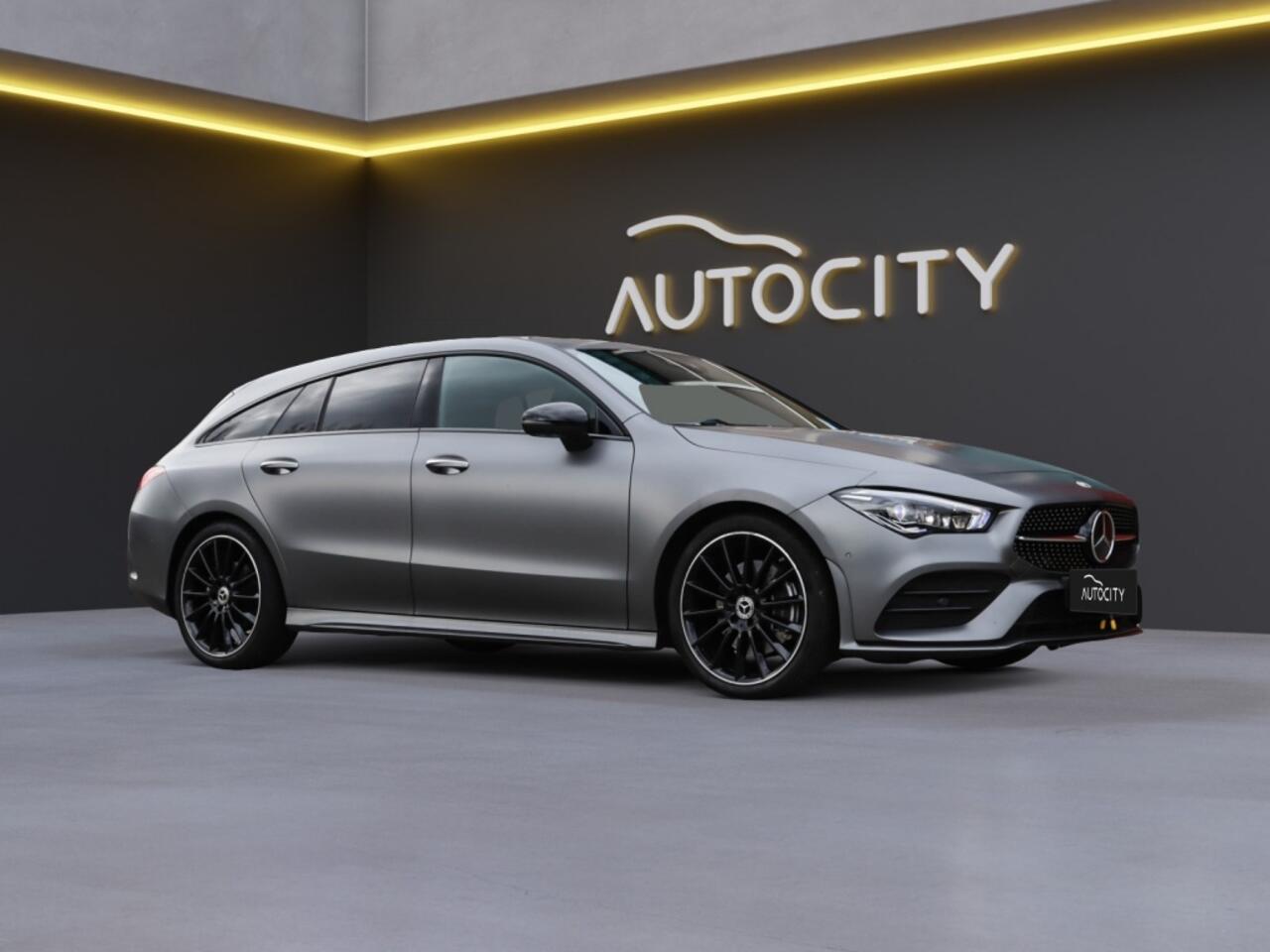 Mercedes-Benz Cla Shooting Brake 200 AMG Line Multibeam l Night pakket l Leder l Trekhaak l Leder