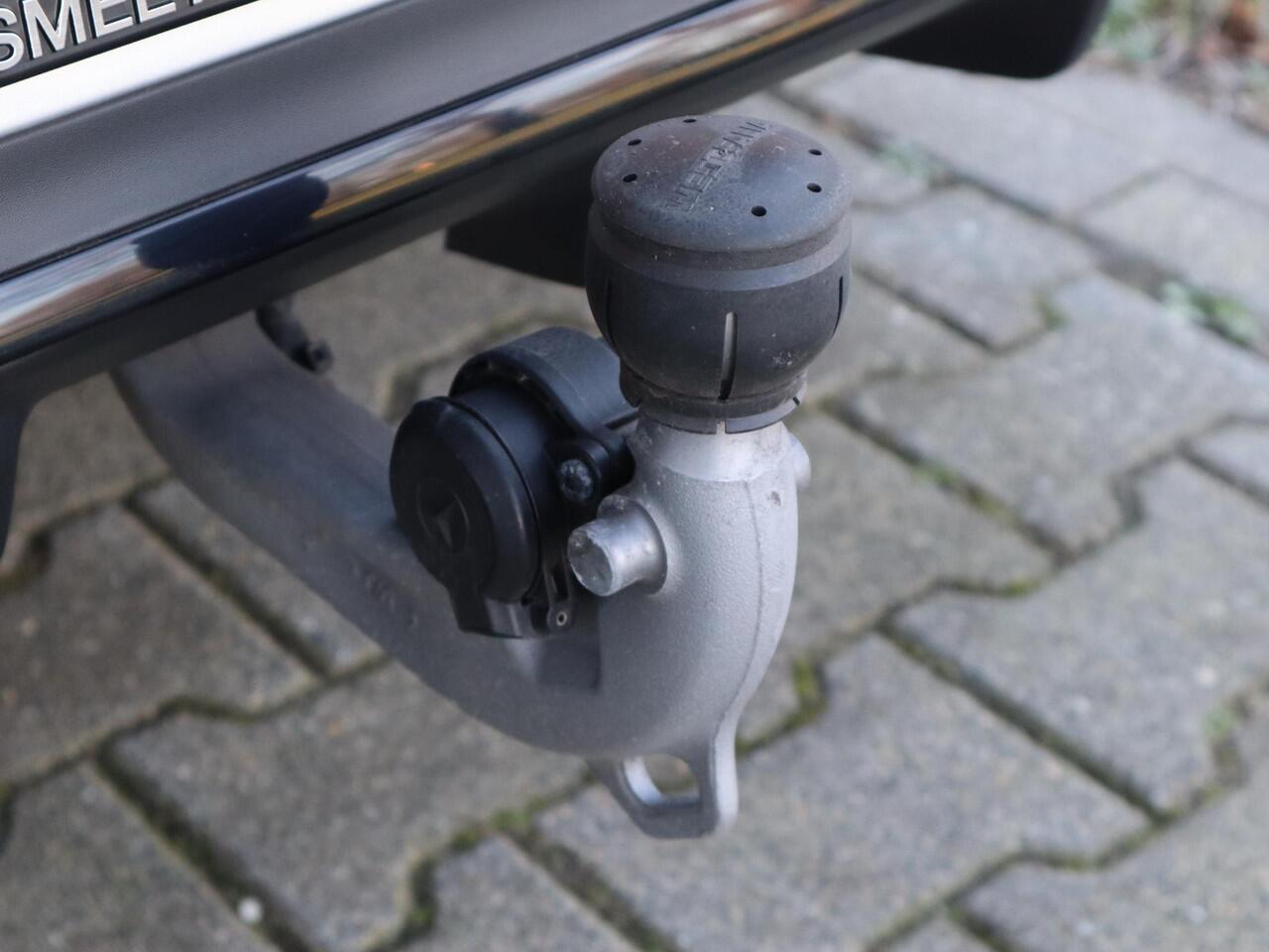 Mercedes-Benz Cla Shooting Brake 250 e AMG Line