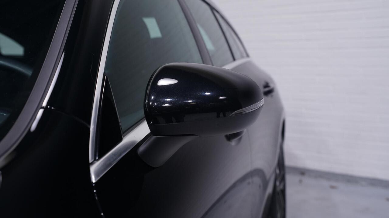 Mercedes-Benz Cla Shooting Brake 180 Business Line NAP 1e eigen. LED-verlichting 17"-lichtmetalen velgen navigatie PDC v+a DAB bleutooth Camera sportstoelen stoelverwarming voor electr-achterklep schakelflippers aan het stuur