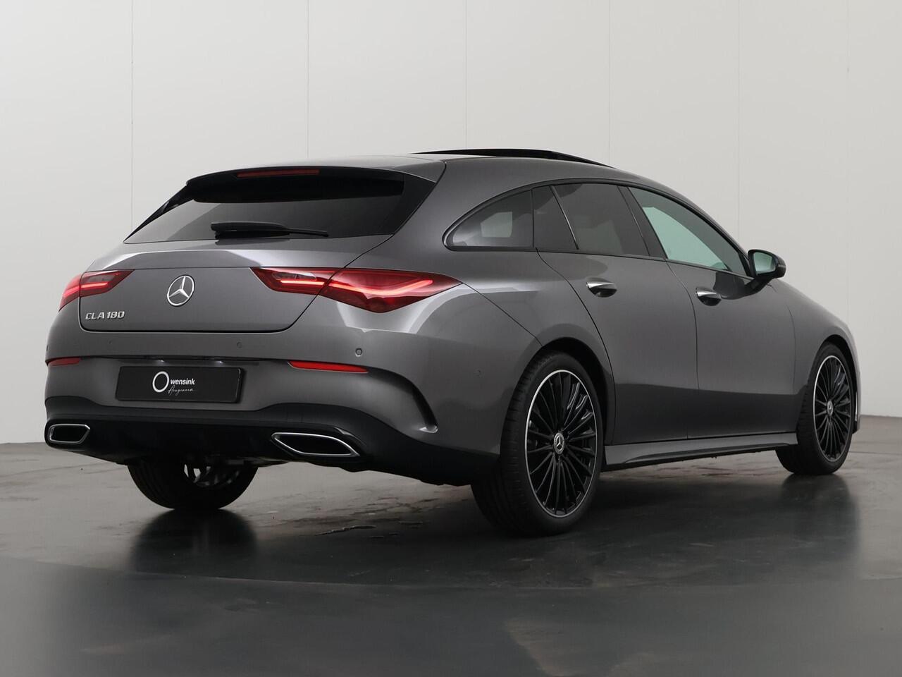 Mercedes-Benz Cla Shooting Brake 180 Star Edition AMG | Panoramdak | Night | 19" lichtmetalen velgen | Sfeerverlichting | Camera | Stoelverwarming |