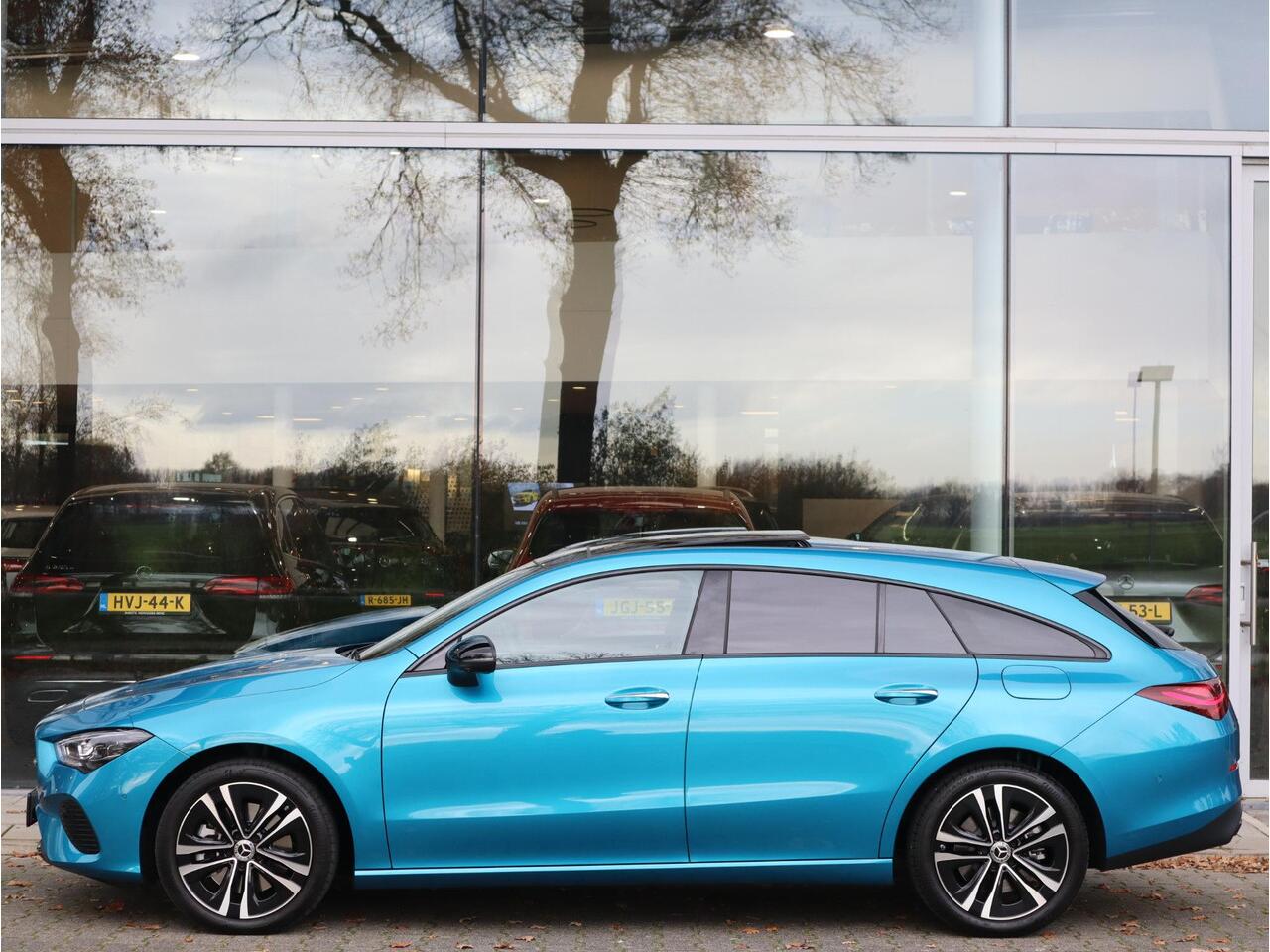 Mercedes-Benz Cla Shooting Brake 250 e Star Edition Luxury Line | Panoramadak | Trekhaak | Rijassistentie | Memory Seats | 360 Camera