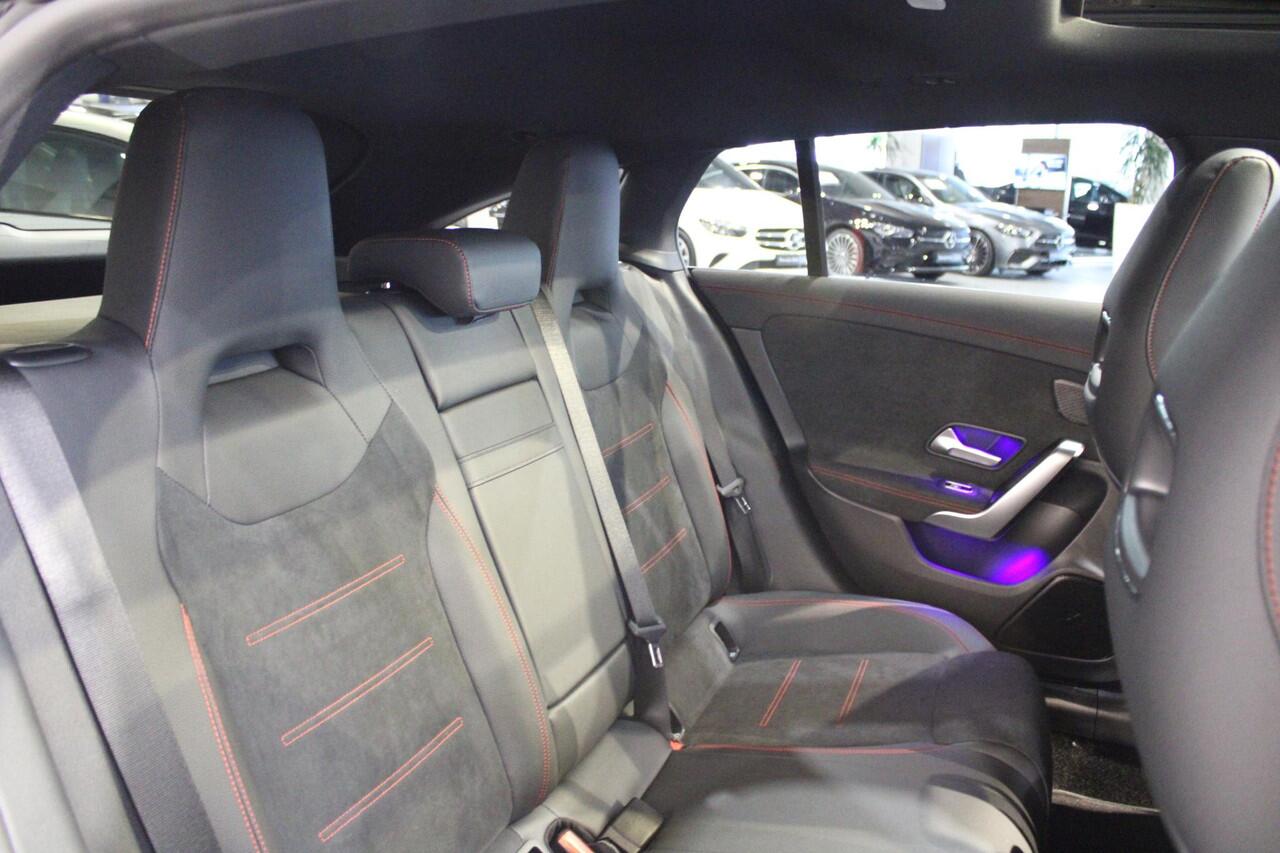 Mercedes-Benz Cla Shooting Brake 180 Star Edition AMG LIMITED Panorama dak
