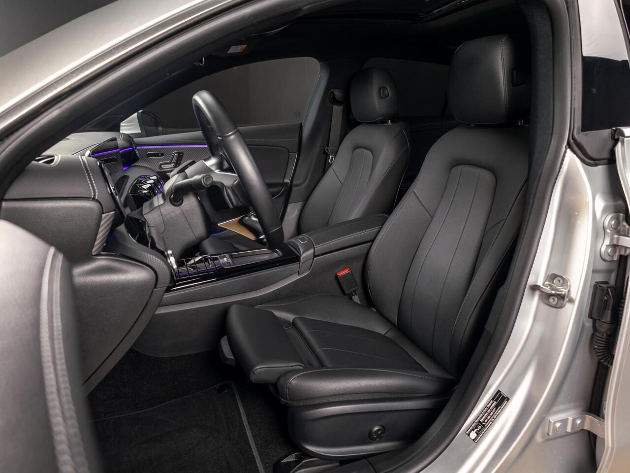 Mercedes-Benz Cla Shooting Brake 200 Luxury Line Panorama dak | Trekhaak