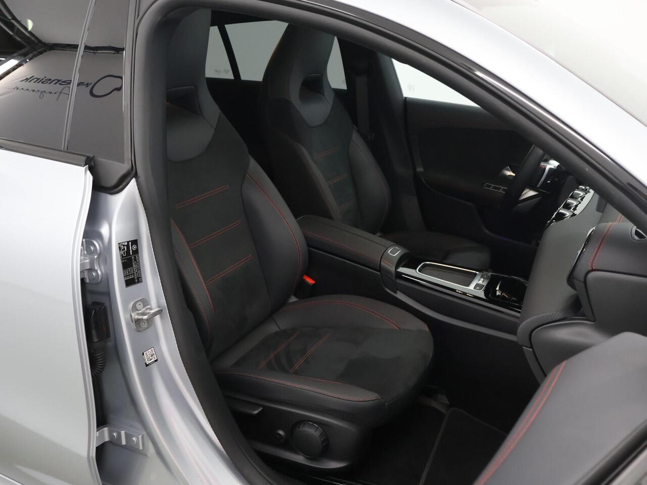 Mercedes-Benz Cla Shooting Brake 180 Star Edition AMG Line LIMITED | Panoramaschuifdak | Night | Achteruitrijcamera