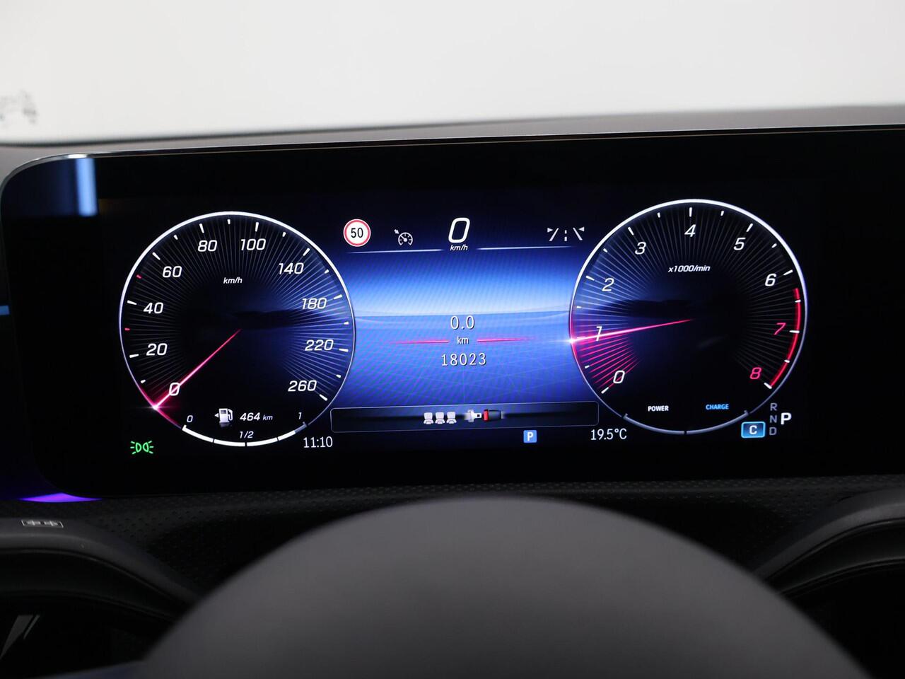 Mercedes-Benz Cla Shooting Brake 180 Star Edition AMG Line LIMITED | Panoramaschuifdak | Night | Achteruitrijcamera