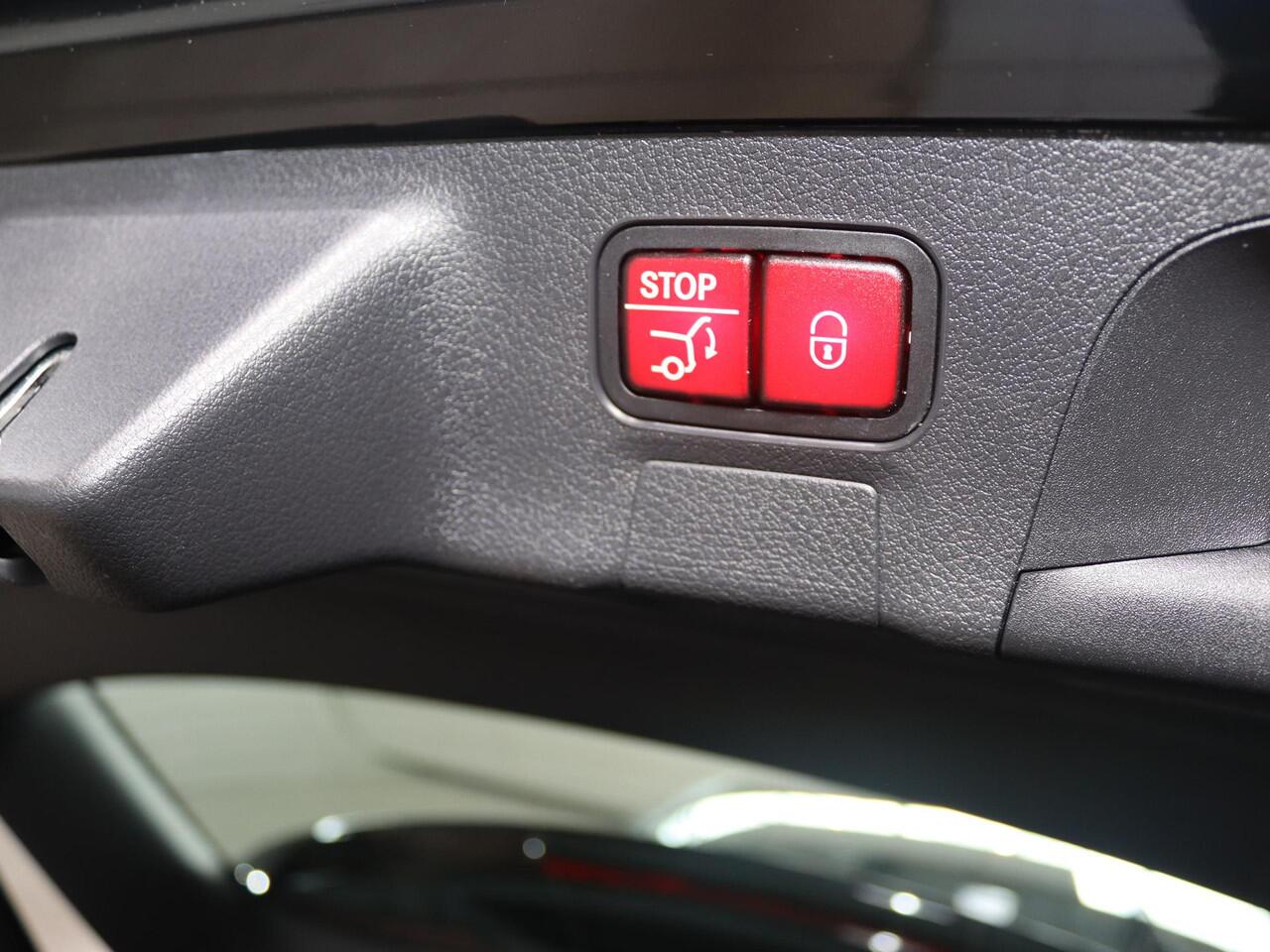 Mercedes-Benz Cla Shooting Brake 180 Star Edition | Dodehoekassistent | Achteruitrijcamera | Multibeam LED koplampen