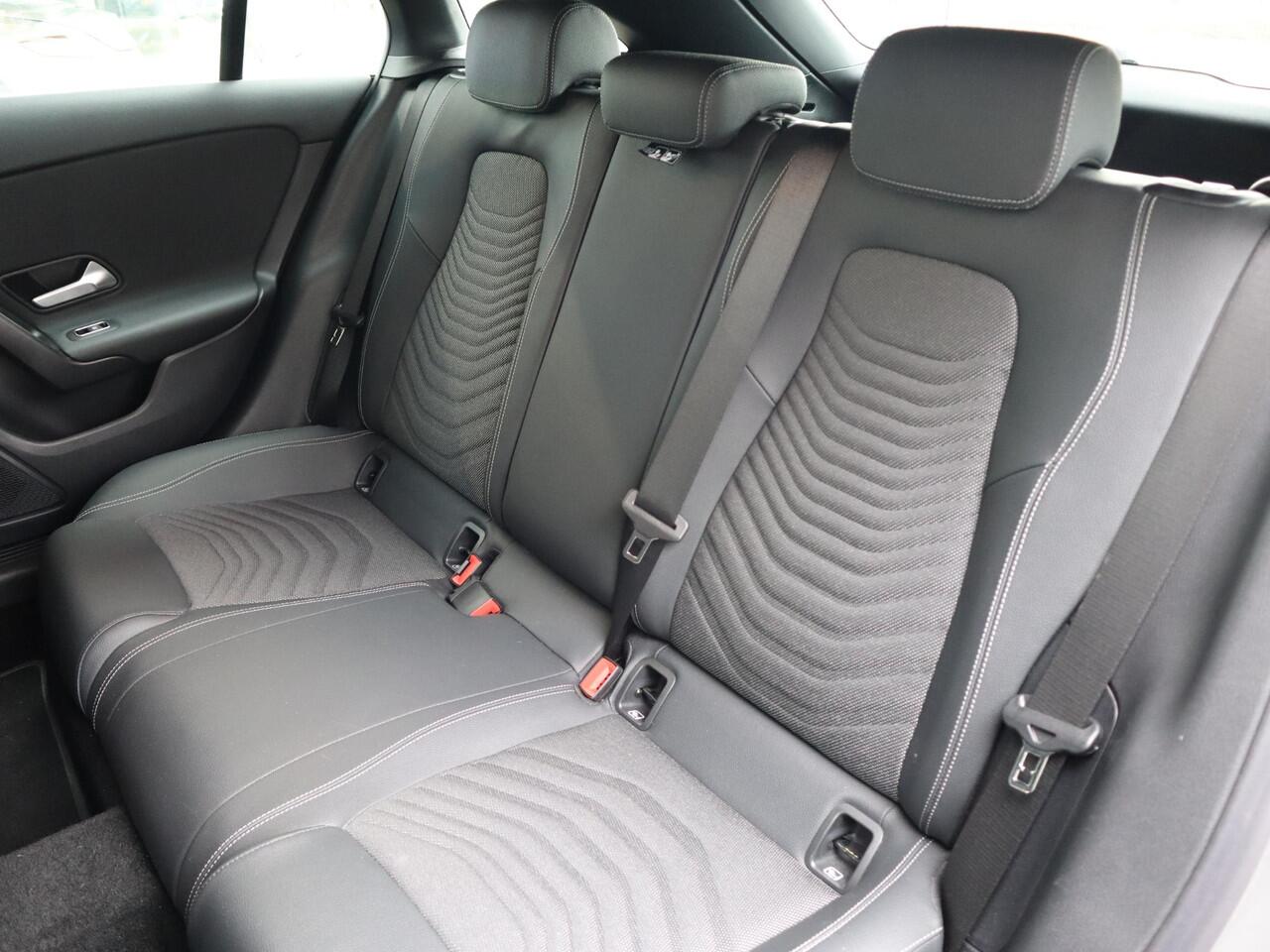 Mercedes-Benz Cla Shooting Brake 250 e Star Edition