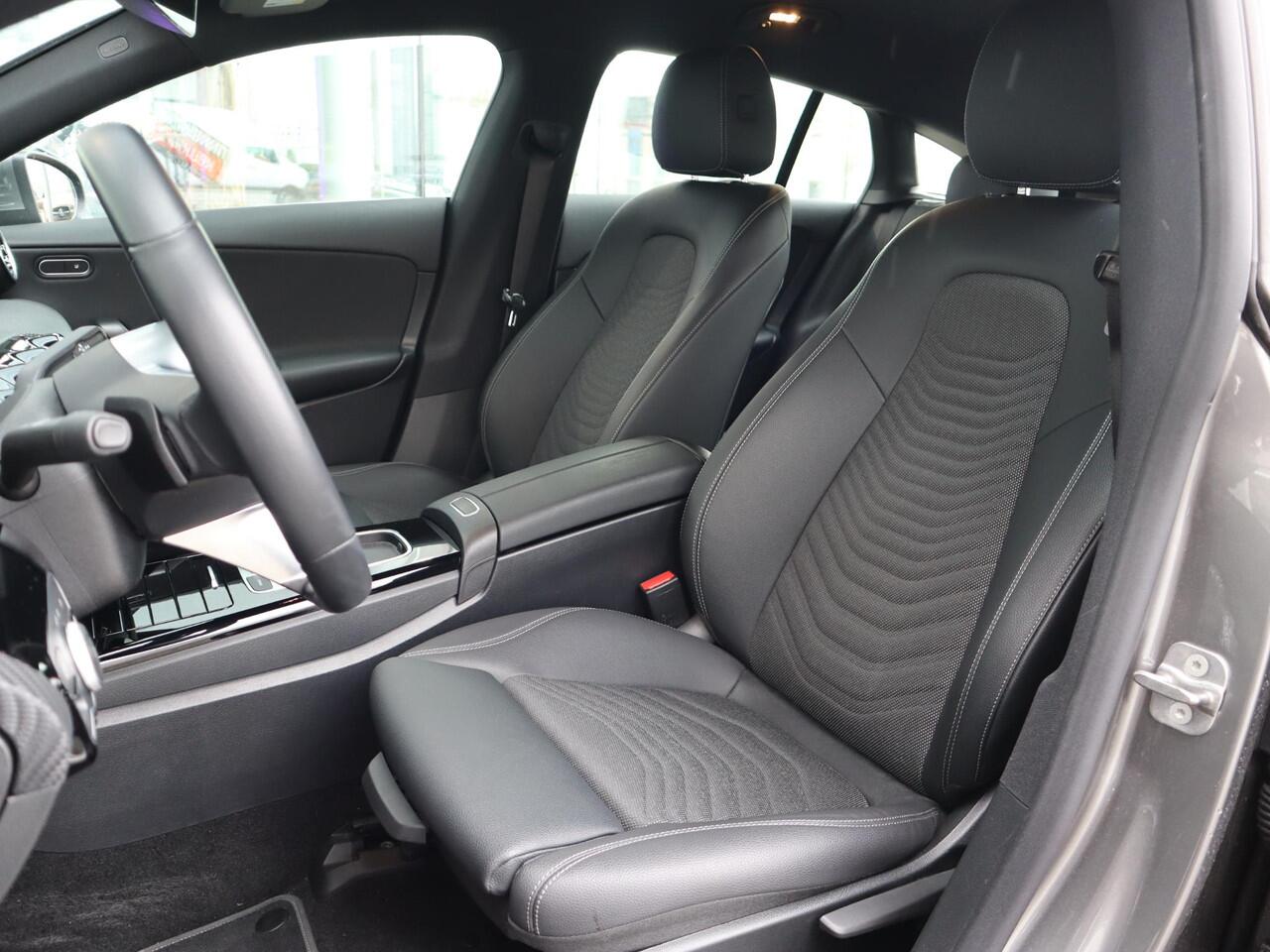 Mercedes-Benz Cla Shooting Brake 250 e Star Edition